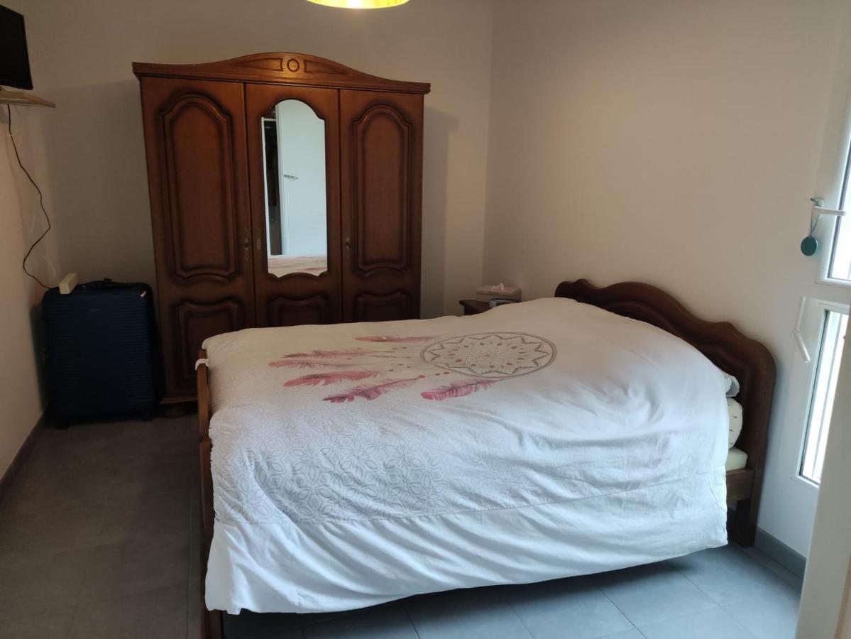 Superbe Appartement En Rez-De-Jardin A ลองตง ภายนอก รูปภาพ